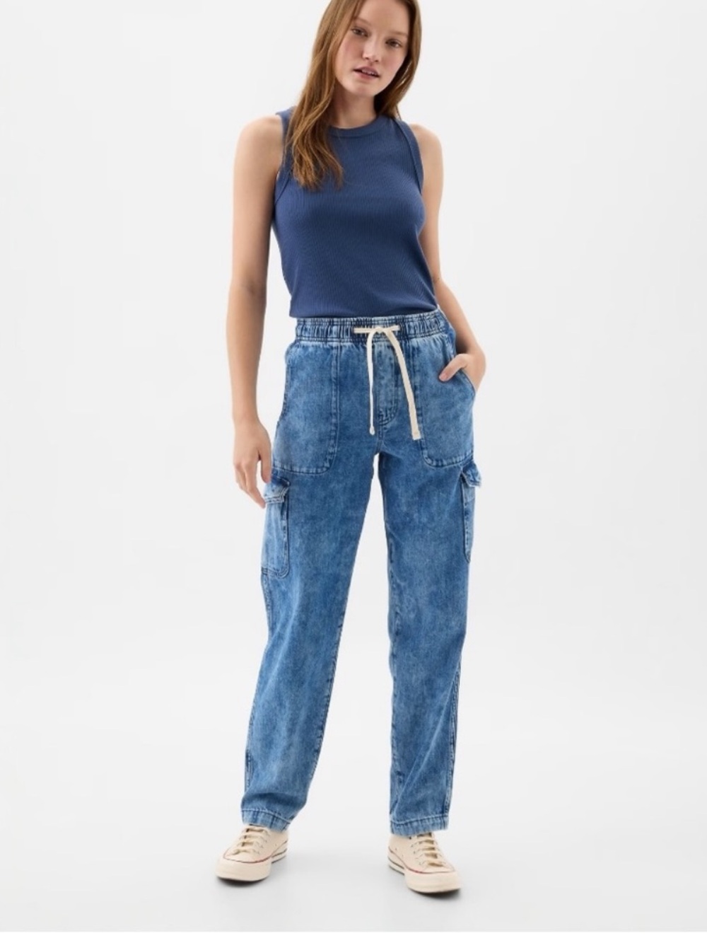 GAP Mid Rise New Easy Cargo Jeans Elastic Waist Pull on Medium Blue Size Small
